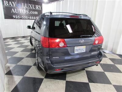 2009 Toyota Sienna LE 7-Passenger   - Photo 4 - Dublin, CA 94568