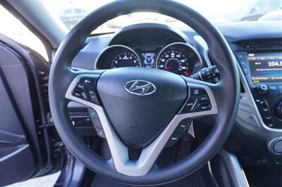 2013 Hyundai VELOSTER   - Photo 11 - Dublin, CA 94568