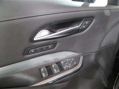 2023 Cadillac XT4 Premium Luxury   - Photo 7 - Dublin, CA 94568