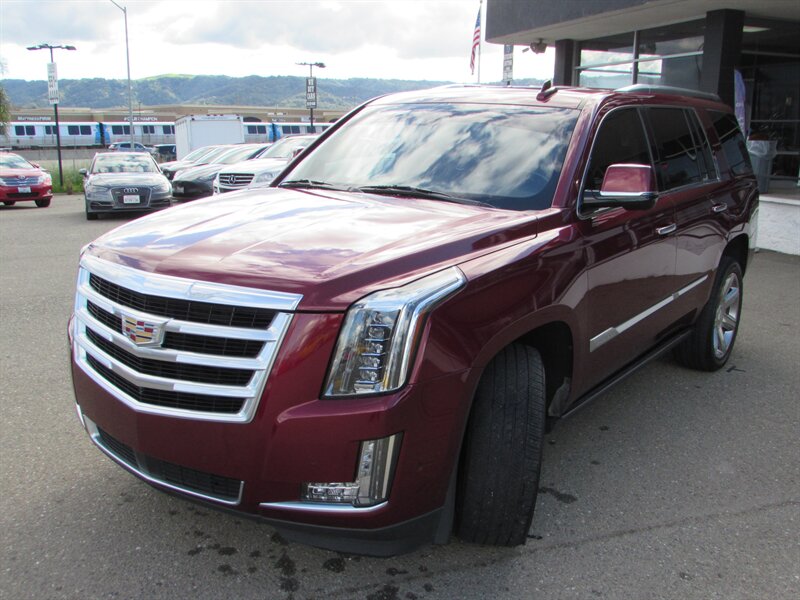 2018 Cadillac Escalade Premium Luxury  