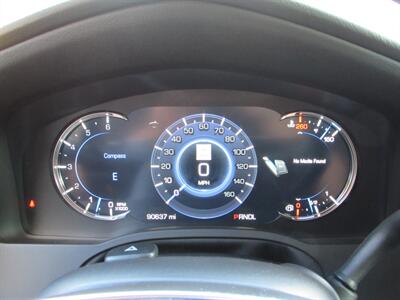2018 Cadillac Escalade Premium Luxury   - Photo 11 - Dublin, CA 94568