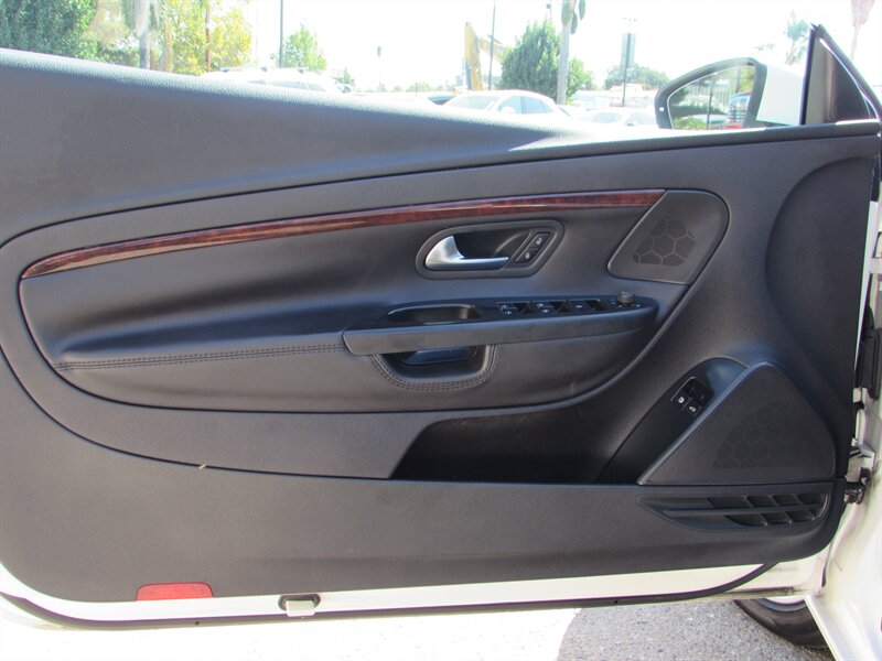2009 Volkswagen Eos Lux - Photo 20 - Dublin, CA 94568