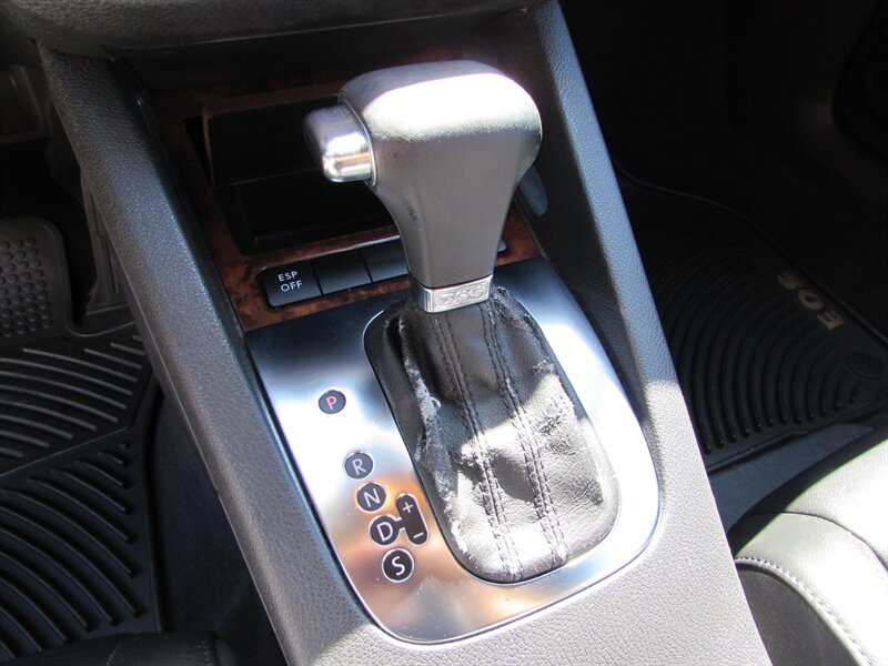 2009 Volkswagen Eos Lux - Photo 18 - Dublin, CA 94568