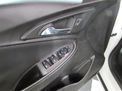 2023 Chevrolet Malibu LT   - Photo 7 - Dublin, CA 94568