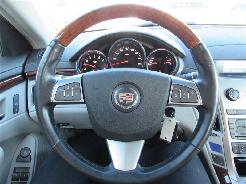 2011 Cadillac CTS 3.0L Luxury - Photo 10 - Dublin, CA 94568