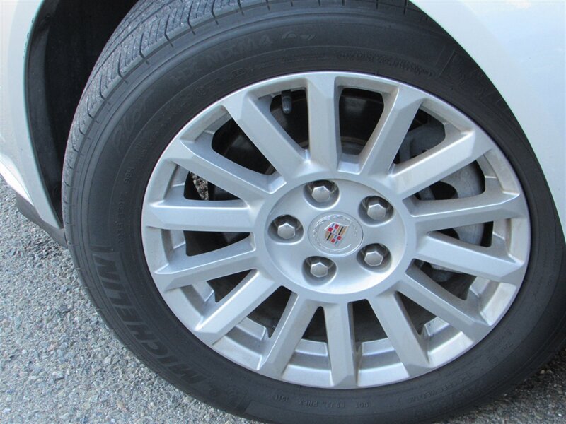 2011 Cadillac CTS 3.0L Luxury - Photo 35 - Dublin, CA 94568