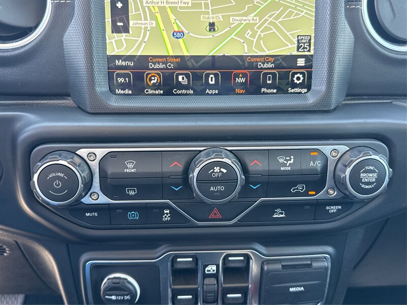 2023 Jeep Wrangler Sahara 4xe   - Photo 43 - Dublin, CA 94568