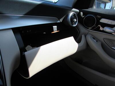 2016 Mercedes-Benz C 300   - Photo 22 - Dublin, CA 94568
