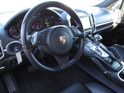 2013 Porsche Cayenne   - Photo 15 - Dublin, CA 94568