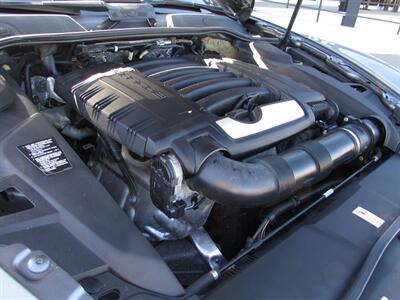2013 Porsche Cayenne   - Photo 24 - Dublin, CA 94568