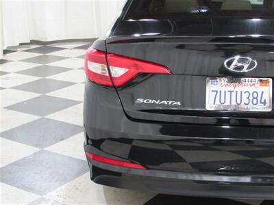 2015 Hyundai SONATA SE   - Photo 10 - Dublin, CA 94568