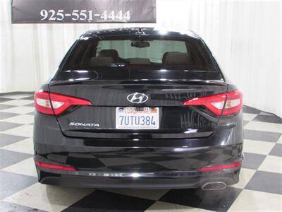 2015 Hyundai SONATA SE   - Photo 4 - Dublin, CA 94568