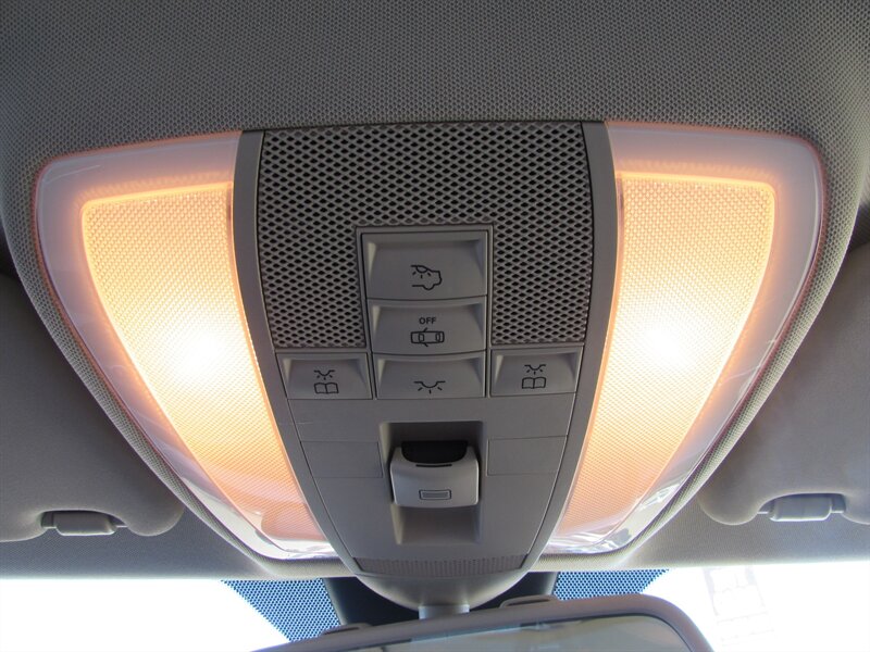 2011 Mercedes-Benz C 300 Luxury - Photo 18 - Dublin, CA 94568