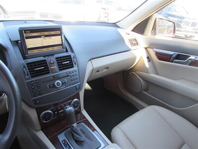 2011 Mercedes-Benz C 300 Luxury - Photo 13 - Dublin, CA 94568
