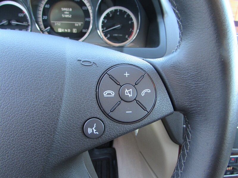 2011 Mercedes-Benz C 300 Luxury - Photo 10 - Dublin, CA 94568