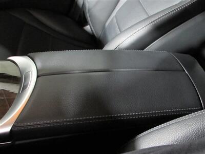 2018 Mercedes-Benz GLC GLC 300 4MATIC   - Photo 47 - Dublin, CA 94568