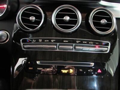 2018 Mercedes-Benz GLC GLC 300 4MATIC   - Photo 37 - Dublin, CA 94568