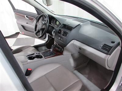 2008 Mercedes-Benz C 300 Luxury   - Photo 35 - Dublin, CA 94568