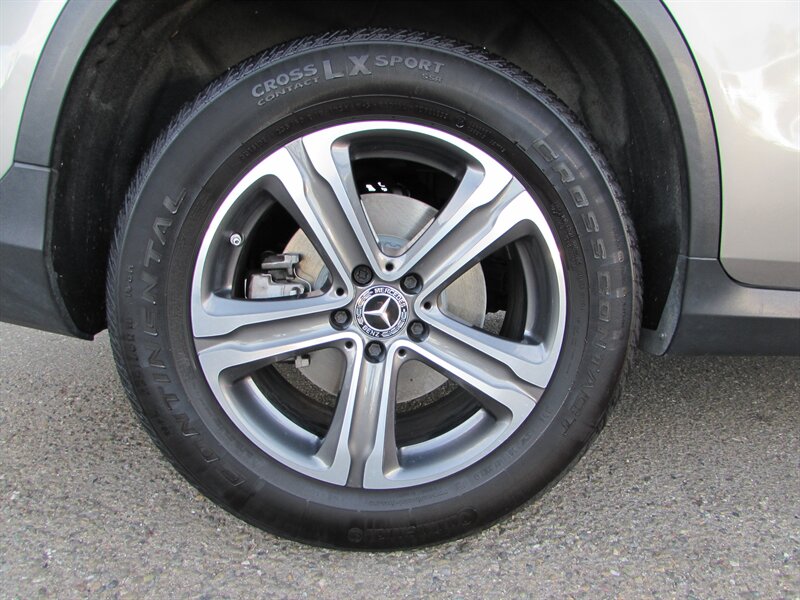2019 Mercedes-Benz GLC GLC 300 4MATIC - Photo 30 - Dublin, CA 94568