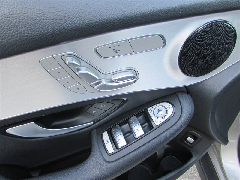 2019 Mercedes-Benz GLC GLC 300 4MATIC - Photo 20 - Dublin, CA 94568