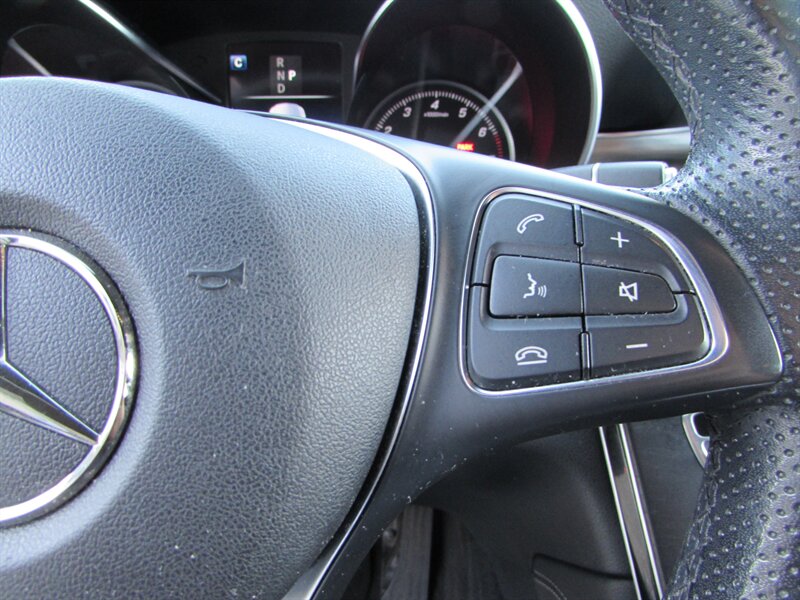 2019 Mercedes-Benz GLC GLC 300 4MATIC - Photo 13 - Dublin, CA 94568