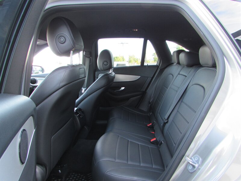 2019 Mercedes-Benz GLC GLC 300 4MATIC - Photo 23 - Dublin, CA 94568
