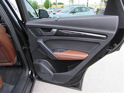 2019 Audi Q5 quattro Premium Plus 45 T   - Photo 26 - Dublin, CA 94568