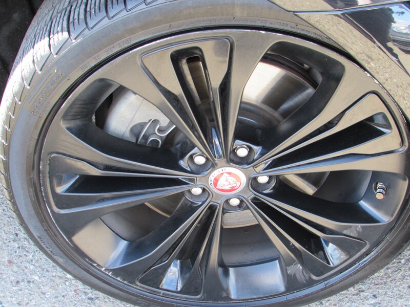 2021 Jaguar XF P300 R-Dynamic SE - Photo 32 - Dublin, CA 94568