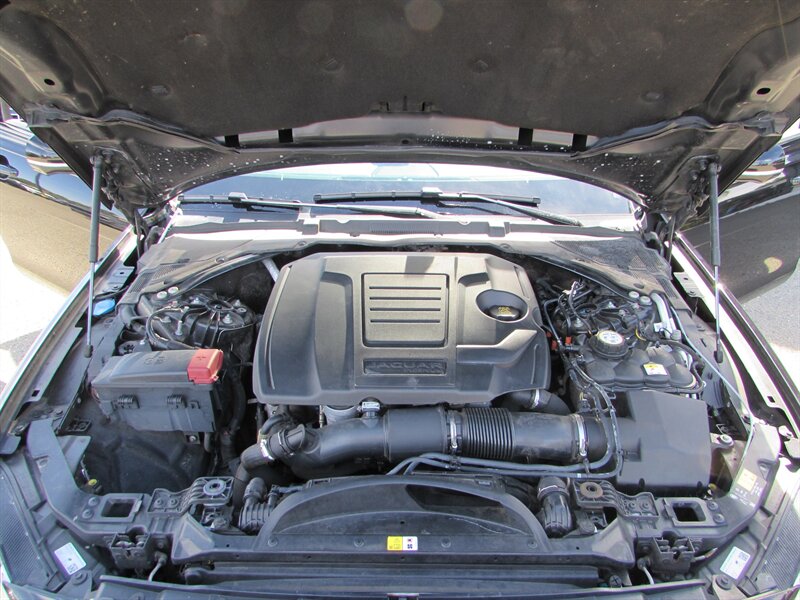 2021 Jaguar XF P300 R-Dynamic SE - Photo 34 - Dublin, CA 94568