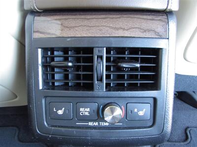 2014 Toyota Avalon Limited - Photo 28 - Dublin, CA 94568