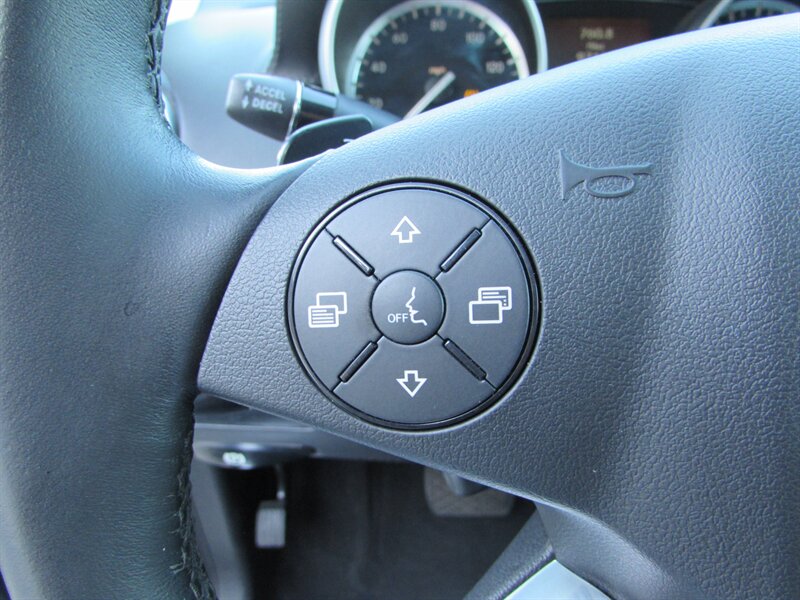 2010 Mercedes-Benz GL 450 4MATIC - Photo 14 - Dublin, CA 94568