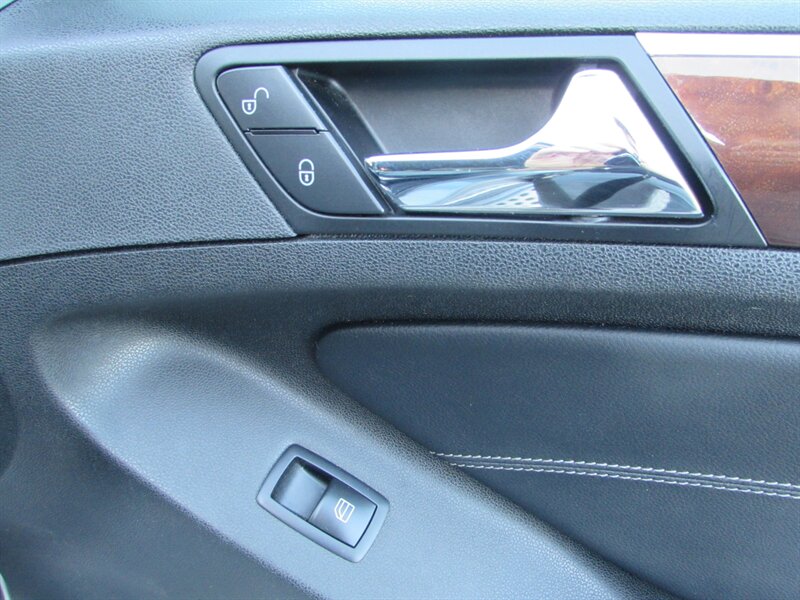 2010 Mercedes-Benz GL 450 4MATIC - Photo 31 - Dublin, CA 94568