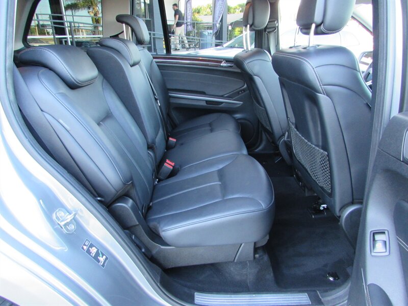 2010 Mercedes-Benz GL 450 4MATIC - Photo 29 - Dublin, CA 94568