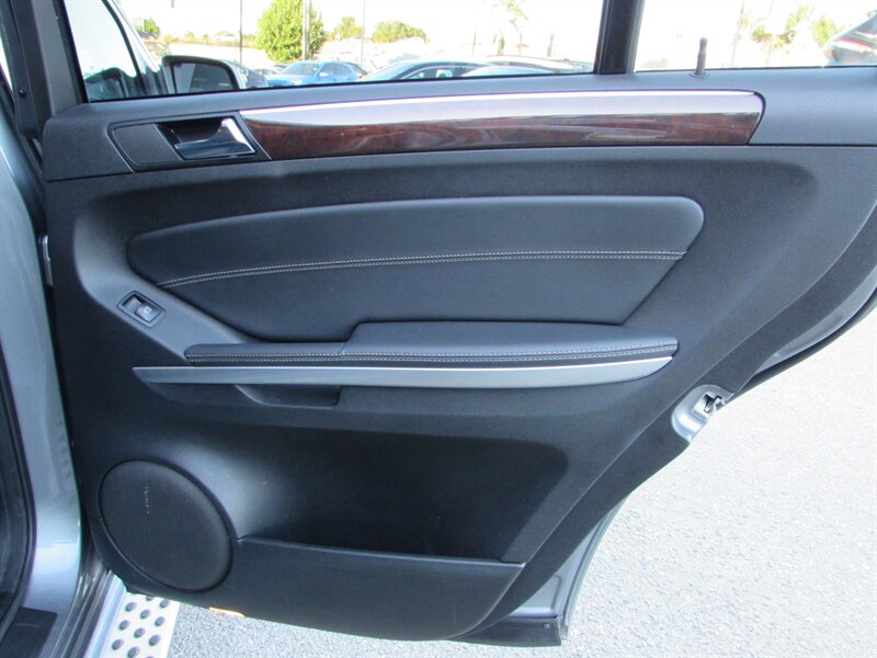 2010 Mercedes-Benz GL 450 4MATIC - Photo 28 - Dublin, CA 94568