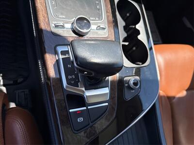 2017 Audi Q7 3.0T quattro Prestig   - Photo 31 - Daly City, CA 94014