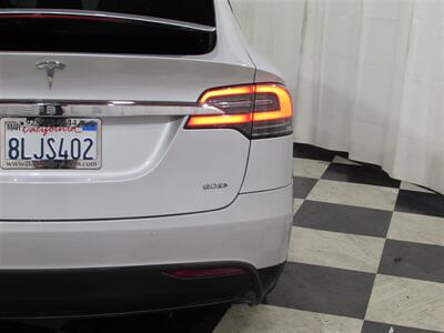 2016 Tesla Model X 90D   - Photo 11 - Dublin, CA 94568