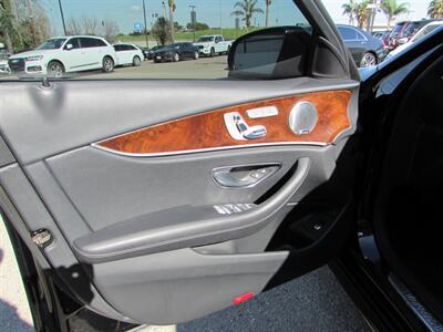 2017 Mercedes-Benz E 400 4MATIC   - Photo 5 - Dublin, CA 94568