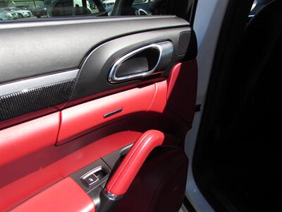 2016 Porsche Cayenne GTS   - Photo 27 - Dublin, CA 94568