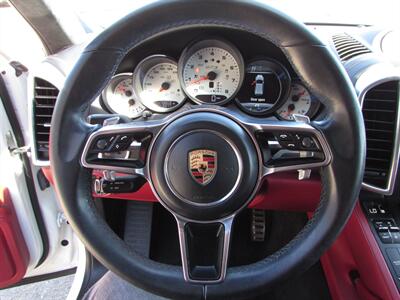 2016 Porsche Cayenne GTS   - Photo 11 - Dublin, CA 94568