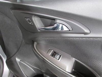 2023 Chevrolet Malibu LT   - Photo 27 - Dublin, CA 94568