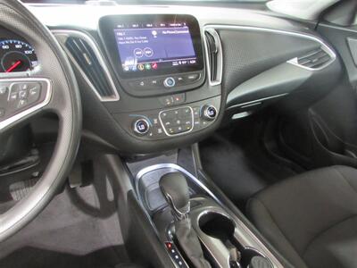 2023 Chevrolet Malibu LT   - Photo 16 - Dublin, CA 94568