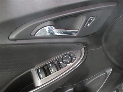 2023 Chevrolet Malibu LT   - Photo 14 - Dublin, CA 94568