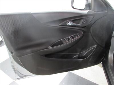 2023 Chevrolet Malibu LT   - Photo 6 - Dublin, CA 94568