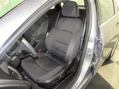 2023 Chevrolet Malibu LT   - Photo 16 - Dublin, CA 94568