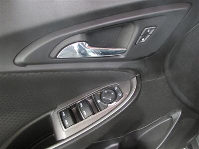 2023 Chevrolet Malibu LT   - Photo 7 - Dublin, CA 94568