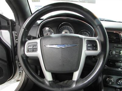 2012 Chrysler 200 Touring   - Photo 22 - Dublin, CA 94568