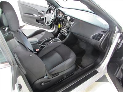 2012 Chrysler 200 Touring   - Photo 18 - Dublin, CA 94568