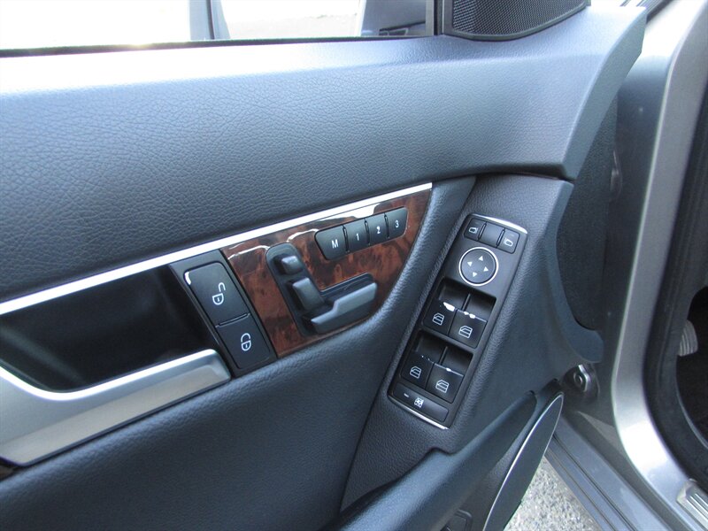 2012 Mercedes-Benz C 250 Luxury - Photo 11 - Dublin, CA 94568