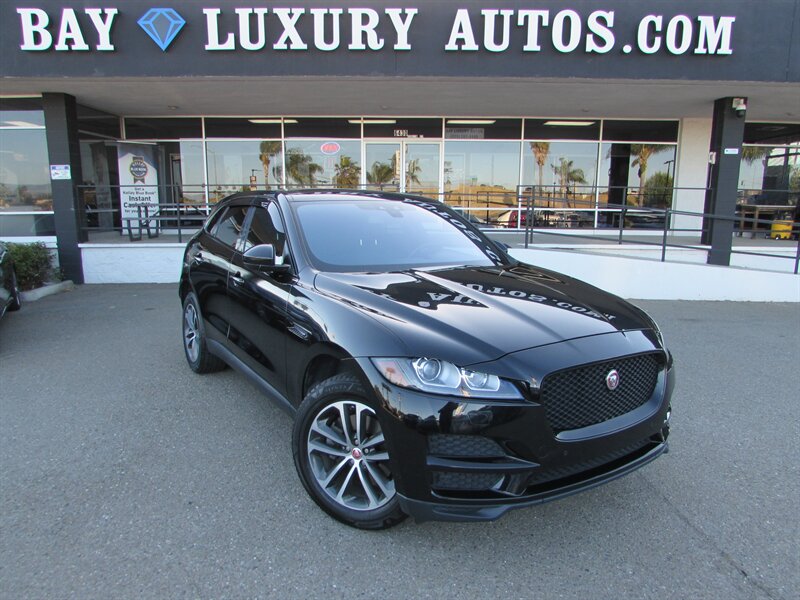 2017 Jaguar F-PACE 35t Premium AWD's photo