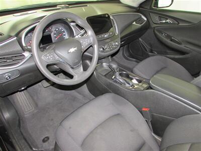2023 Chevrolet Malibu LT   - Photo 9 - Dublin, CA 94568